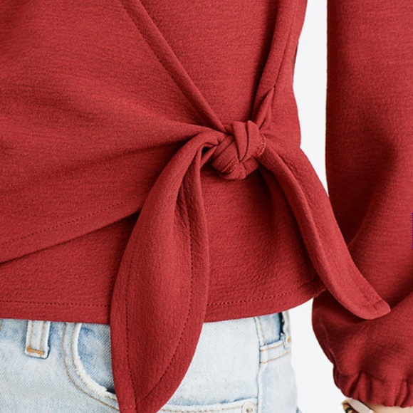 Madewell Texture & Thread Crepe Wrap Top - Picture 5 of 5